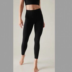 Athleta 7/8 Salutation Leggings